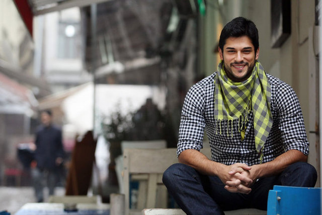 BURAK ÖZÇİVİT