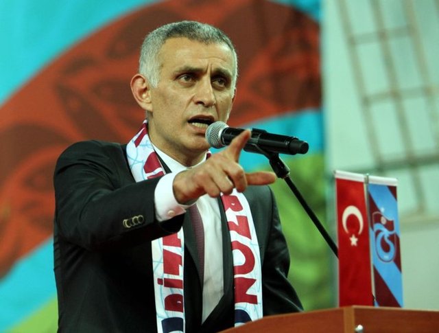 İbrahim Hacıosmanoğlu   - "Ben bundan sonra Trabzonspor sevdalılarına 'Dur' demeyeceğim onlar serbesttir. Türk futbolu böyle devam ederse ve önlem alınmazsa zaten bu sezon bu lig bitmez. Futbolu yönetenler iyi bilsin"