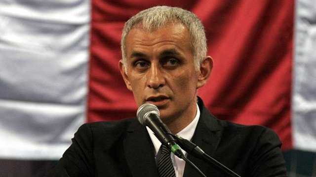 İbrahim Hacıosmanoğlu   - "Benim muhatap alacağım adam önce gidip vatani görevini, askerliğini yapıp gelecek."