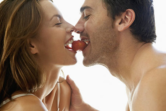 Ancak erkeklerin bu tür oyunları gördüğünde partnerlerini daha seksi buldukları söylenmektedir.