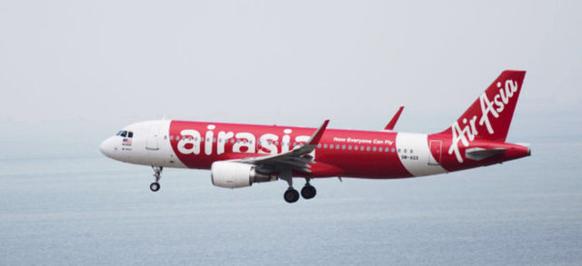 Atlantik Okyanusu'ndaki ünlü 'Bermuda Şeytan Üçgeni'ne benzetilen bölgede, son 30 yılda en az 5 büyük uçak kazası yaşandığı belirtiliyor.