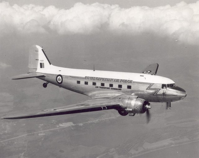 4 Kasım 1948'de Pasifik Alaska Havayolları uçağı, 17 kişi ile ABD sınırları içinde kayboldu.