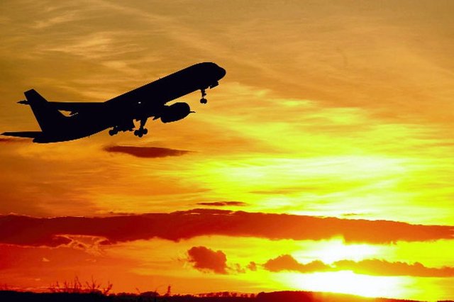 17 Kasım 1973'te Vietnam Havacılık'a ait bir yolcu uçağı, içinde bulunan 27 kişi ile birlikte Vietnam'da kayboldu.