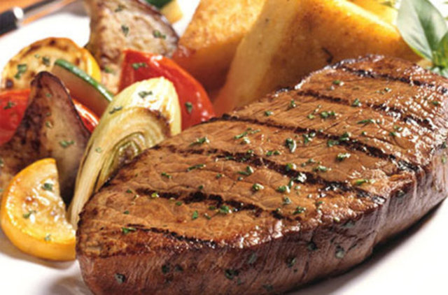 23 OCAK - Yararlı protein kaynaklarının yağ yakmayı hızlandıracağını unutmayın yağsız et ve yoğurt gibi şeyler hem tok kalmanızı hem de vücudunuzda yağ yakmaya yardımcı olacaktır.  -