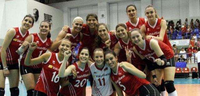 Avrupa Voleybol Konfederasyonu (CEV) tarafından düzenlenen Avrupa Ligi finali rövanş maçında Türkiye, Almanya ile deplasmanda oynadığı karşılaşmayı 3-1 kazanarak, tarihinde ilk kez Avrupa Ligi şampiyonu oldu.