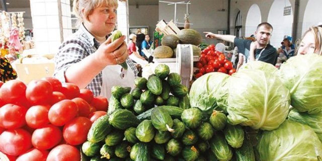 Rusya Yeni ithalat bağlantısı için Ankara'ya gelen Rus heyet süt, yumurta, tavuk eti, balık sevkıyatı için anlaştı. Heyet başkanı, "Türkiye'de gıda sanayisi üreticileri için kapımızı açıyoruz" dedi.