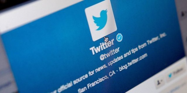 Twitter'a erişim engelini "ifade özgürlüğünün ihlali" sayan Anayasa Mahkemesi'nin, "Açın" kararının üzerinden 24 saat geçmeden "Mavi Kuş" özgür kaldı.