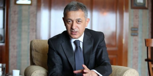 SPK tepe yönetiminden 14 kişi bir günde değiştirildi.