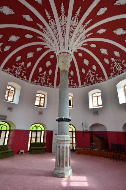 Yargıtay Hukuk Genel Kurulu, cemevlerinin ibadethane olup olmadığının yargı kararıyla belirlenemeyeceğine ancak cemevi yaptırmak üzere dernek kurulabileceğine hükmetti