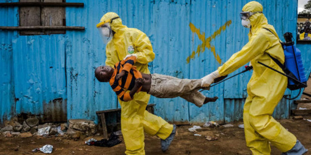Dünya Sağlık Örgütü'nün son verilerine göre Ebola'dan bugüne kadar en az 7 bin kişi hayatını kaybetti. Dünya çapında Ebola vakalarının sayısı ise 16 bin'e ulaştı.