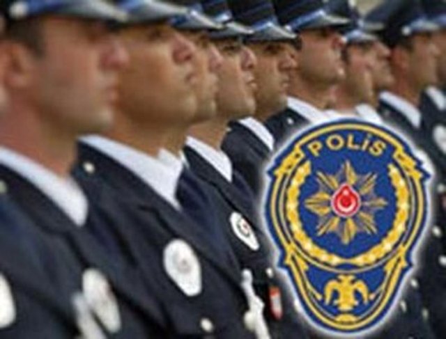 Polis Memuru      8/1 - 2014 Aralık   2.929   - 2015 Ocak      3.024