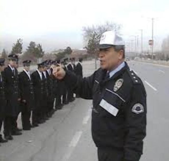 Başkomiser          3/1  - 2014 Aralık   3.306     - 2015 Ocak  3.412