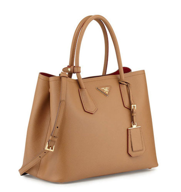 Prada çanta 5565 TL.