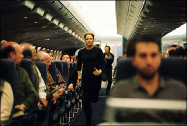 HUYSUZ YOLCUYA KARŞI NE YAPMALI? -Uçaklardaki sinir bozucu davranışları da uzun ve kısa uçuş olarak ikiye ayırmak gerekir.