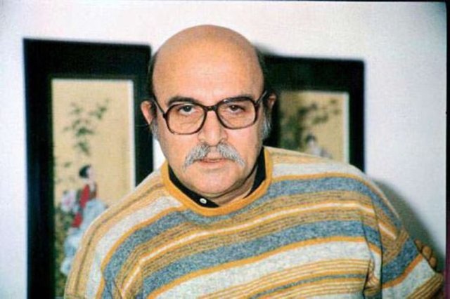 ÖZTÜRK SERENGİL   - 1980'li yıllarda Libya'da ticaret yapan Öztürk Serengil, bir süre sonra dolandırıcılık yaptığı iddiasıyla tutuklanıp cezaevine konuldu.