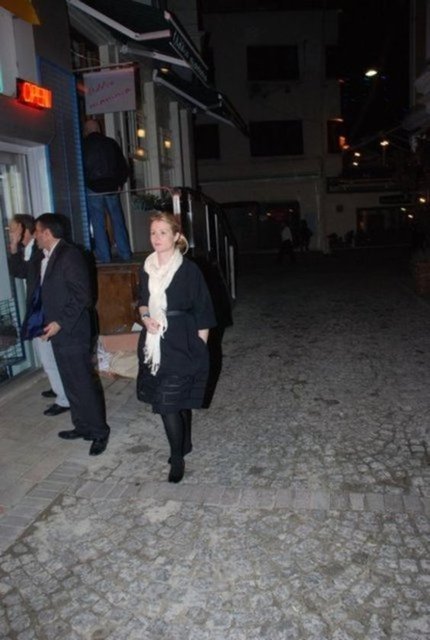 MUTLU DİNÇKÖK