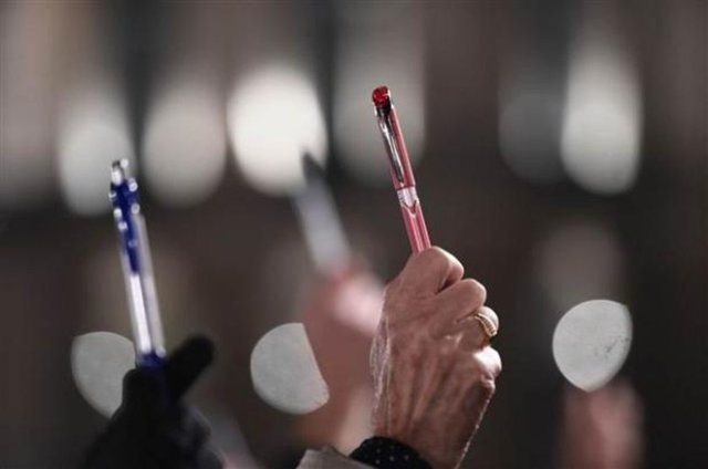İşte Paris'teki o protesto gösterisinden fotoğraflar...