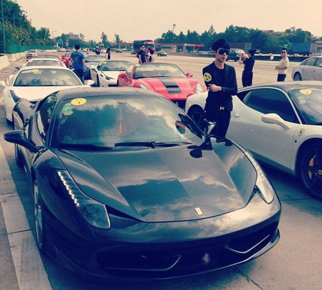 Spor Otomobil Kulübü gibi abartılı yaşam tarzlarıyla gündeme gelen Çin'in Zengin Çocukları diğer şımarık çocuklara yapılana maruz kaldı.