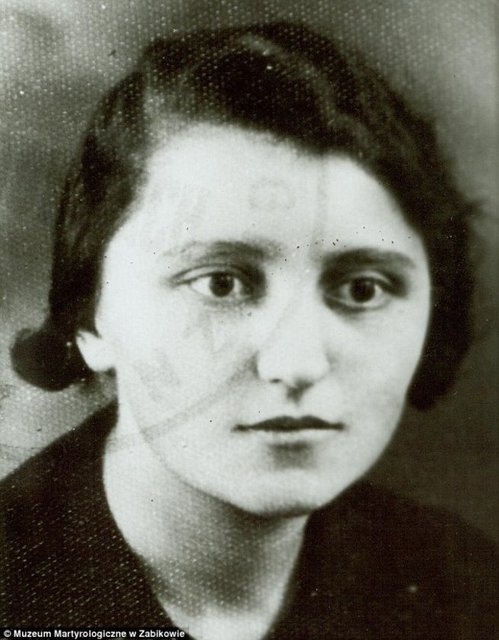 Marianna Marszalkowska adındaki bu kadın Nazi toplama kampından sağ kurtulan ender kişilerden...