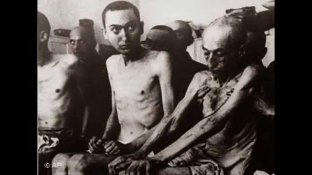 Holokost'un en belirgin özellikleri arasında, insanların tıbbi deneyler için kullanılmaları vardır. Mahkumların kalbine petrol enjekte etmek, canlıyken radyasona maruz bırakmak bunlardan bazılarıdır.