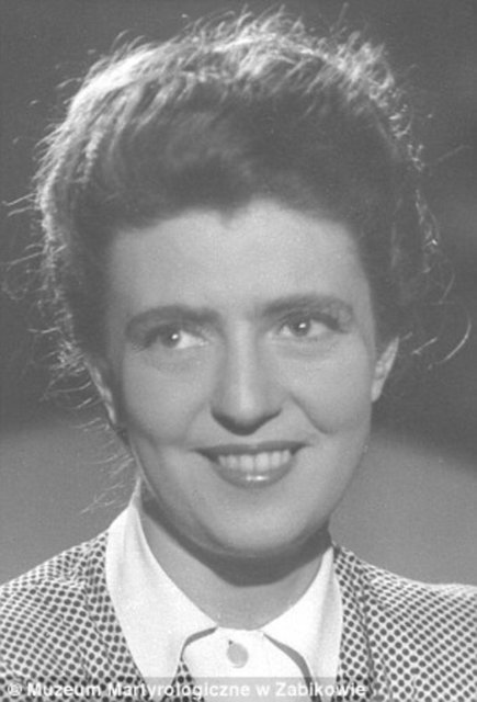 Celina Choynacka, Poznan Toplama Kampı'na gelmeden önce bir doktordu. Poznan'dan sonra Auschwitz ve Ravensbruck toplama kamplarına nakledildi. Savaş sona erdiğinde hala hayattaydı. 1955 yılında geri döndüğü Poznan'da yaşamını yitirmiştir.