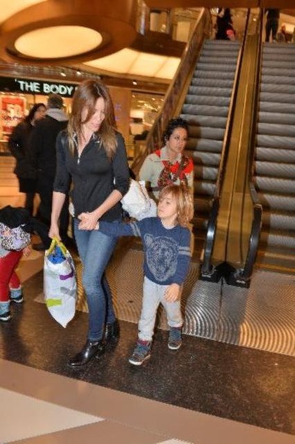 Objektifleri pek sevmeyen Özçelik, bu kez gülümserken, Murathan'ın ise utangaçlığı tuttu.