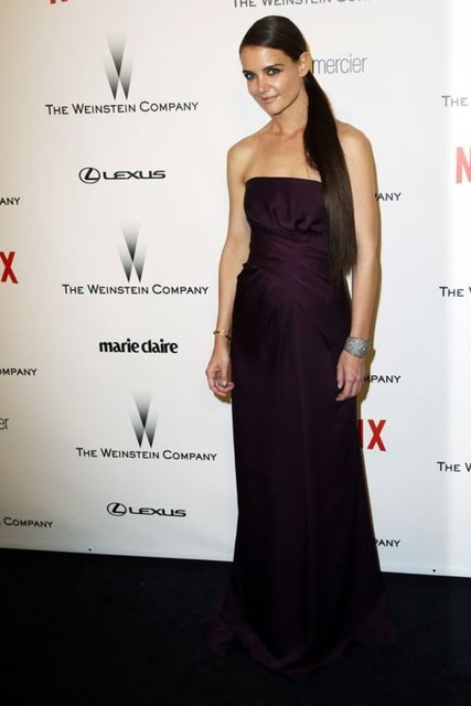 KATIE HOLMES