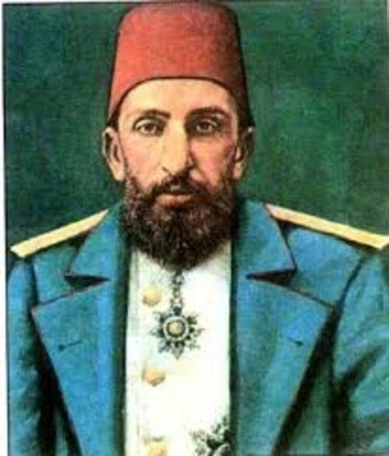 27-I.Abdülhamit Hân: Bahçekapı'da Hamidiye Türbesi'nde.