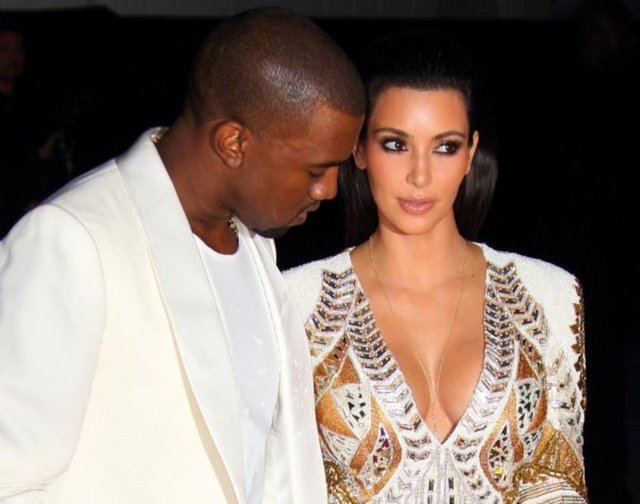Kanye West - Kim Kardashian