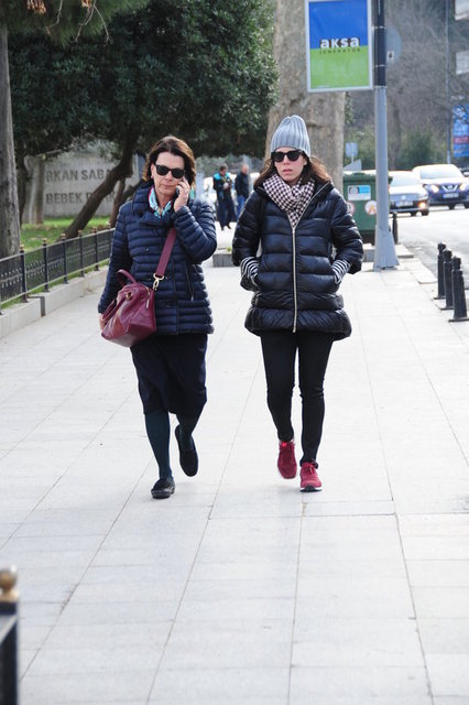 ALEV KOMİLİ, ARZU KOMİLİ BAŞTAŞ