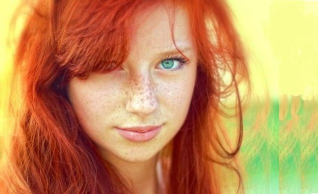 Melanin pigment birikimi ile oluşan çilin detaylı tanımı ise şöyledir; organizmanın cildi ultraviyole güneş ışınlarından korumak için verdiği doğal tepki sonucu ortaya çıkan lekelerdir.