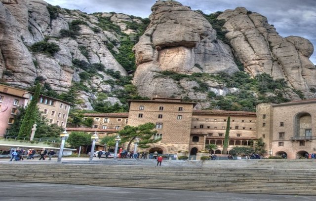 Karasal Alan km² Montserrat (Birleşik Krallık) 102