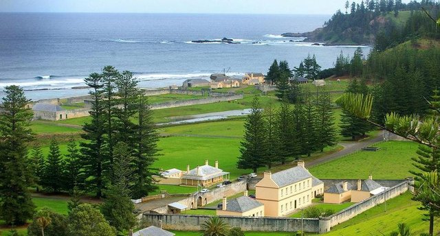 Karasal Alan km² Norfolk Adası (Avustralya) 36