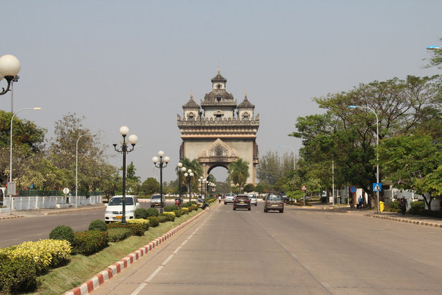 Karasal Alan km² Laos 230800