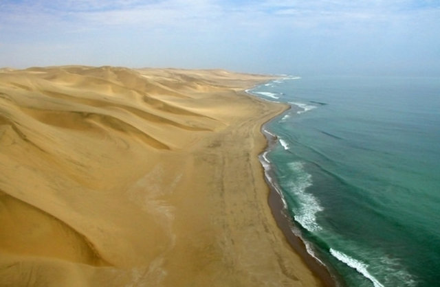 Karasal Alan km² Namibya 823.290