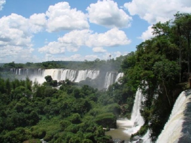 Karasal Alan km² Ekvador 276.841