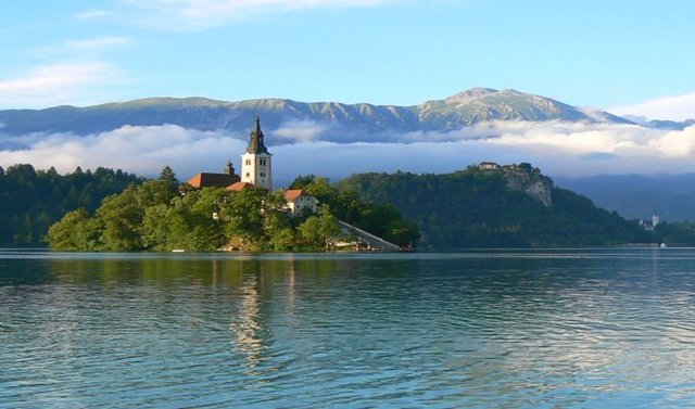 Karasal Alan km² Slovenya 20.151