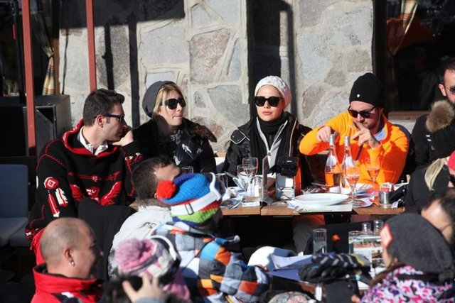 ABDULLAH - SELİN BURNAZ, SANEM - RALF TEZMAN