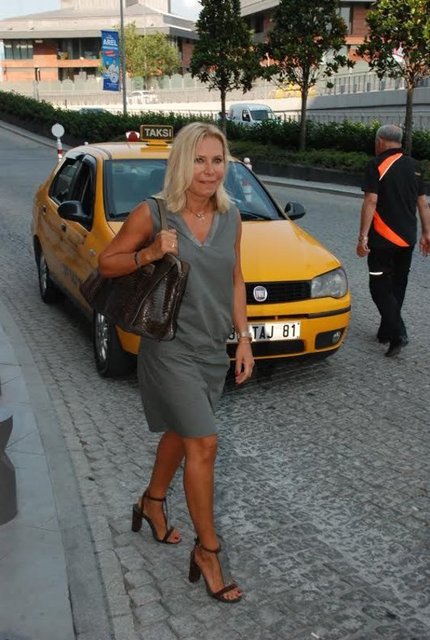 ZEYNEP ÇARMIKLI