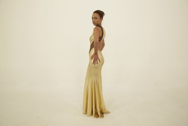 İrem Özcan (Sonja)