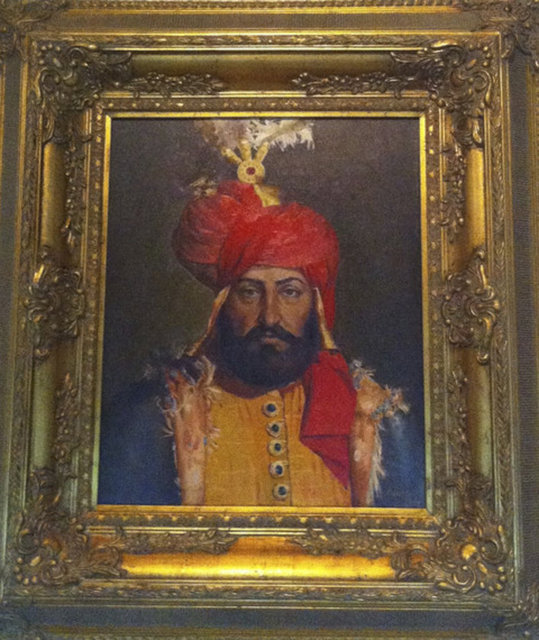 Sultan IV. Murad Kılıç kınından çıkmadıkça it sürüsü dağılmaz.