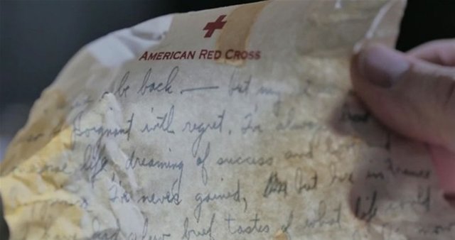 Bir eski film koleksiyoncusu olan Levi Bettweiser, askerin kaydettiği videolara ulaştı ve onları tamamen yok olmaktan kurtardı.