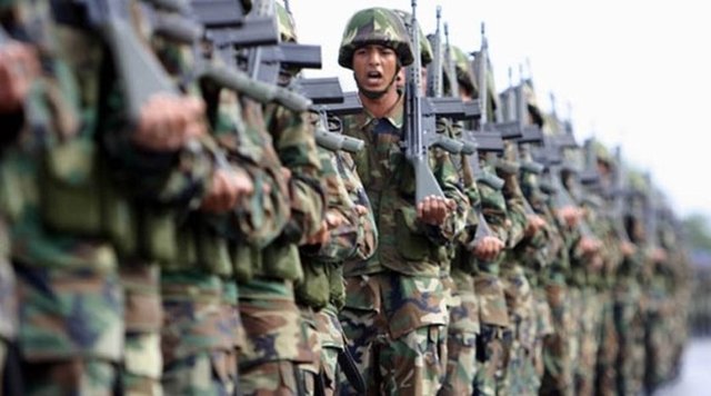 Hangi ülkenin kaç askeri var?