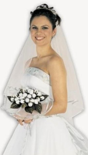 TV'de yayınlanan Biri Bizi Gözetliyor benzeri yarışma programlarının ilki Ben Evleniyorum'du...  -  - Elbette bu yarışmanın en çok ilgi gören katılımcılarından biri de sonunda ipi göğüsleyen Şebnem Algan...