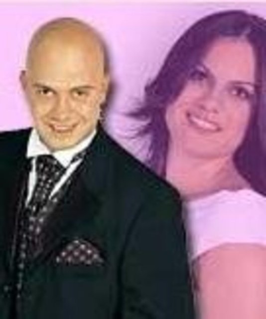 Çift yarışmayı birincilikle bitirdi ve görkemli bir düğünle evlendi. Bir süre sonra da Alara adını verdikleri bir bebekleri oldu...