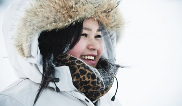 Kuzey Grönlandca - Dili konuşan 1000 kişi -  - Zaten küçük bir popülasyona sahip olmakla beraber Kuzey Grönlandca konuşabilen sadece 1000 kişi kalmış durumda.