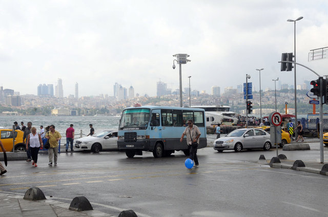 Bizde İstanbul Büyük Şehir Belediyesi'nden yoğunluk bilgilerini aldık.