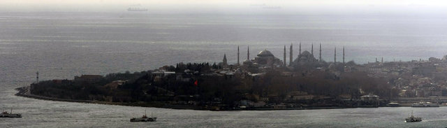 Kadıköy Optimum önü, Haliç köprüsü üzeri, Kadıköy Rıhtım, İncirli otobüs durakları, Büyükdere Caddesi 4.Levet otobüs durakları mevkii, Kozyatağı otobüs durakları, Piyalepaşa Bulvarı ve Şişli Camii civarını kara nokta olarak kesinleştirdik" dedi.