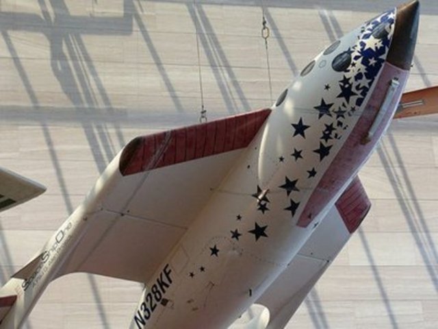 Antimatter (Antimadde) 1 gramı: 62 trilyon dolar Dünyanın en pahalı maddesi ünvanına sahip; Antimatter, muhtemelen uzay yakıtı olarak kullanılabilir ancak bunun için pahalı ve ileri bir teknolojiye ihtiyaç var. -