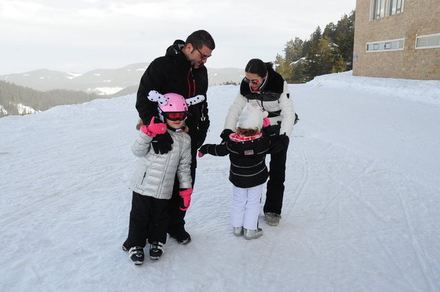 EMİR - FATOŞ, AYŞENAZ, AZRA SARIGÜL